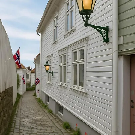 Center - Quiet Gem - Norwegians Minimum Age 25 Lejlighed Bergen
